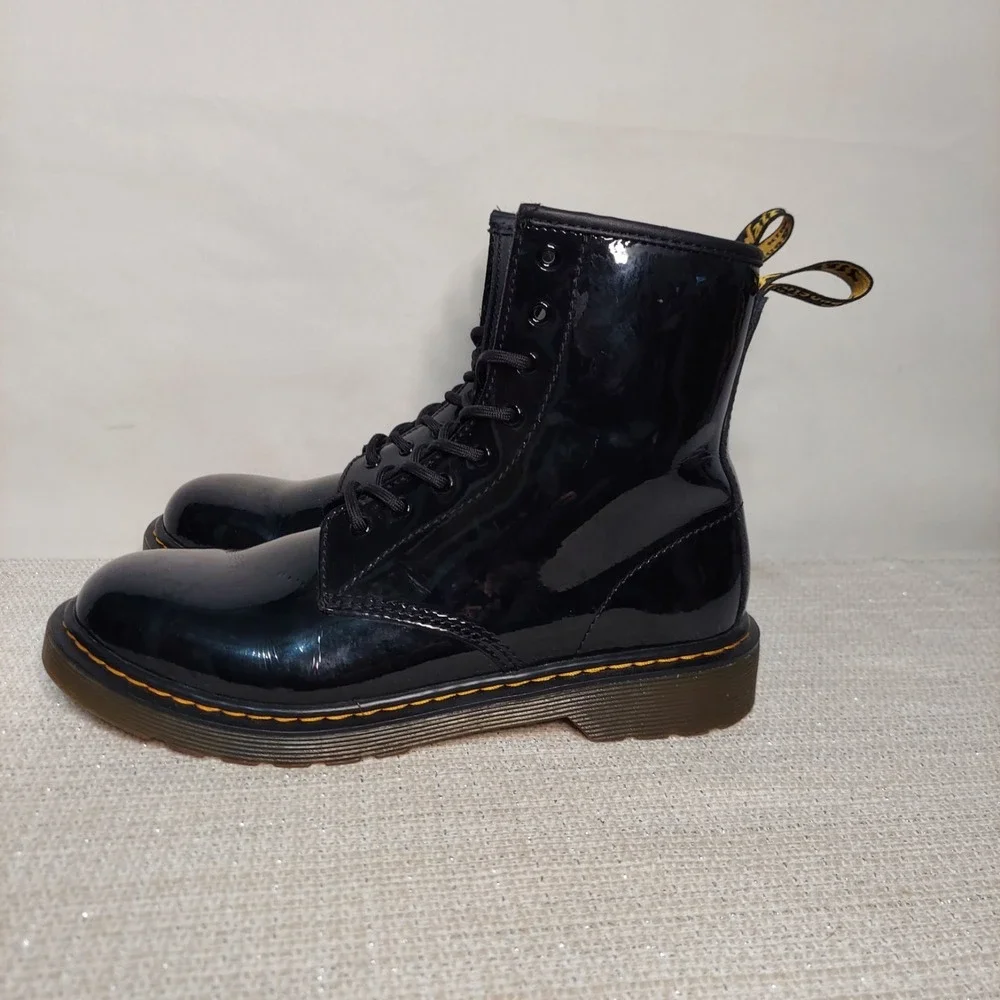 EUC Dr Martens 1460Y Black Patent‎ Leather Boots Kids Youth Size 5